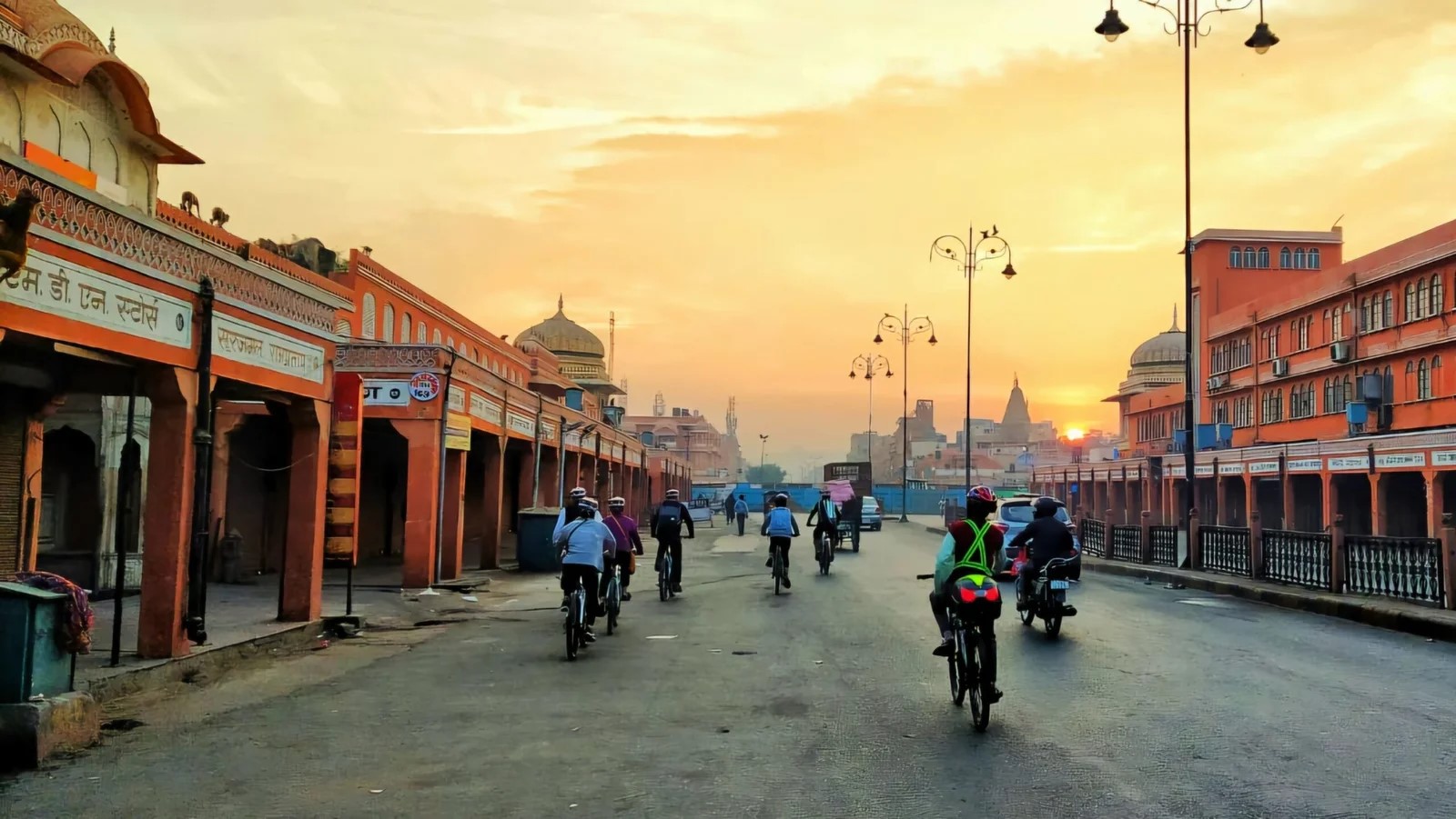 Cycle Tour Through Old City